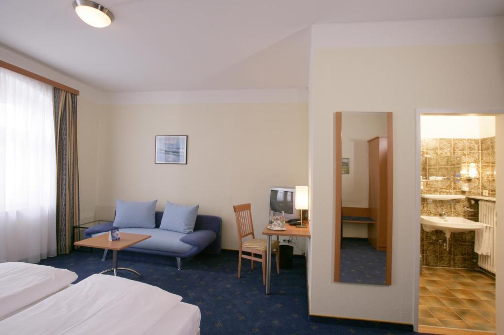 Altstadt-Hotel Zieglerbraeu Dachau Ruang foto